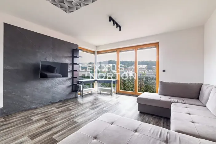 Pronájem bytu 3+kk, Praha - Liboc, Naardenská, 100 m2