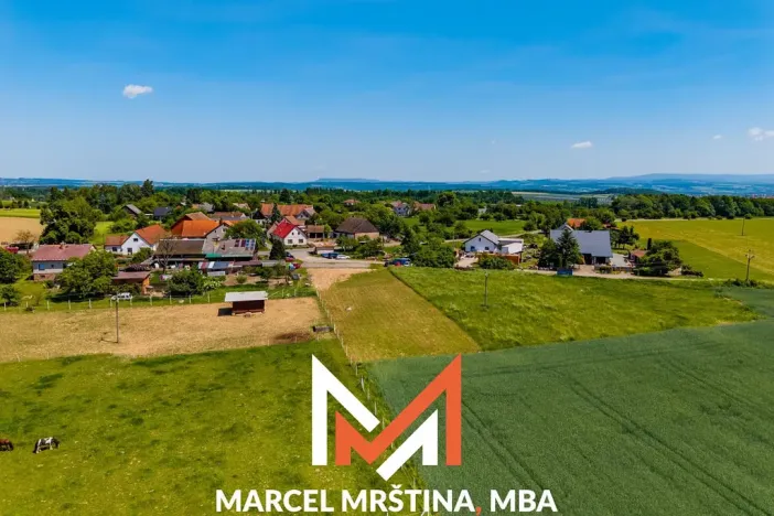 Prodej pozemku, Chvalkovice - Miskolezy, 1771 m2