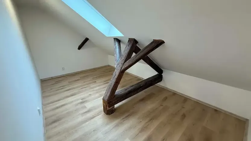 Pronájem bytu 2+1, Brno, Lidická, 100 m2