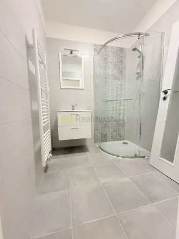 Pronájem bytu 2+kk, Brno, Tyršova, 37 m2