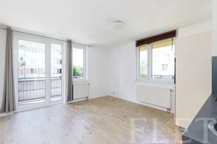 Prodej bytu 2+kk, Praha - Letňany, Zlonická, 51 m2