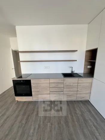 Pronájem bytu 1+kk, Praha - Hlubočepy, Vítové, 30 m2