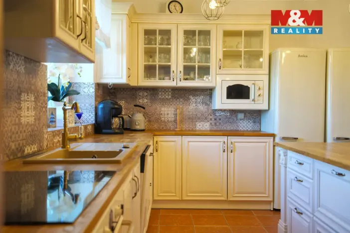Prodej rodinného domu, Čeladná, 400 m2