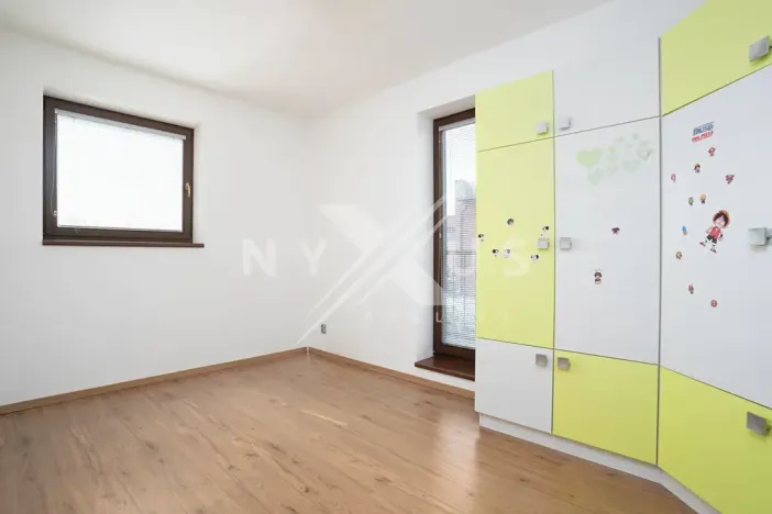 Pronájem rodinného domu, Praha - Dolní Měcholupy, Nad sadem, 204 m2