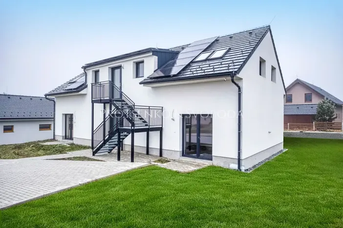 Prodej rodinného domu, Frymburk, 218 m2