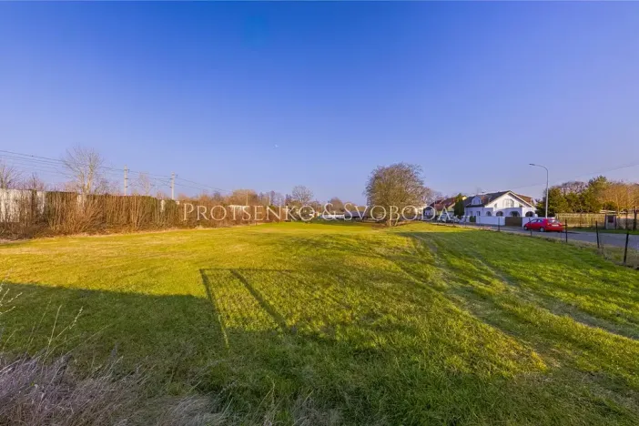 Prodej komerčního pozemku, Pardubice, Přerovská, 4073 m2
