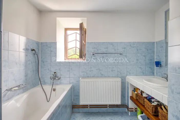 Prodej rodinného domu, Horní Radouň, 275 m2
