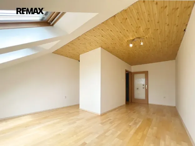 Prodej bytu 4+1, Jindřichův Hradec, Nádražní, 116 m2
