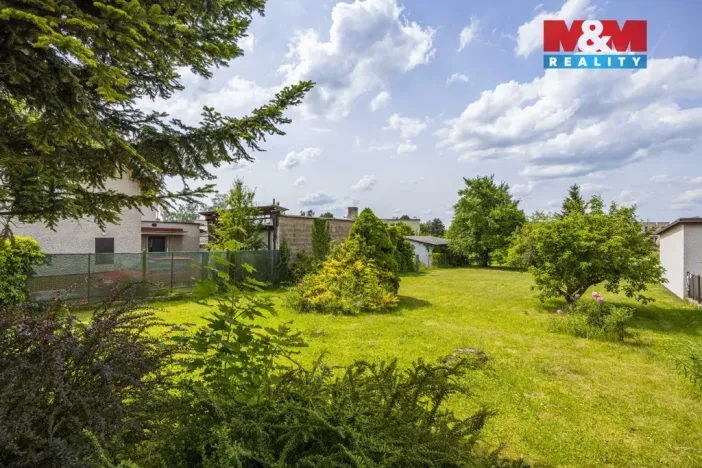 Prodej pozemku pro bydlení, Černožice, Gen. Svobody, 1025 m2