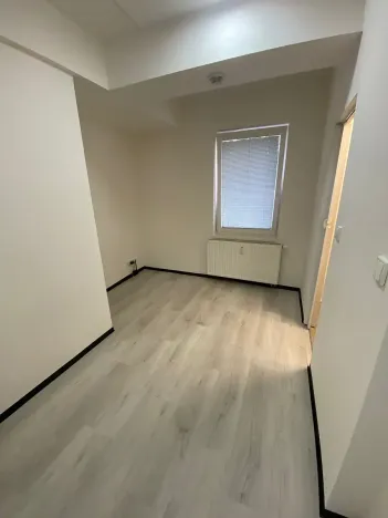 Pronájem bytu 1+kk, Praha - Hlubočepy, Na Zlíchově, 23 m2