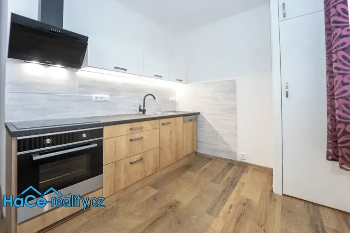 Pronájem bytu 3+1, Rychnov nad Kněžnou, Mírová, 68 m2