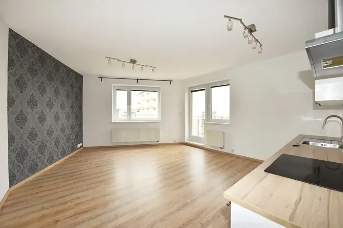 Prodej bytu 3+kk, Praha - Hostivař, náměstí Přátelství, 65 m2