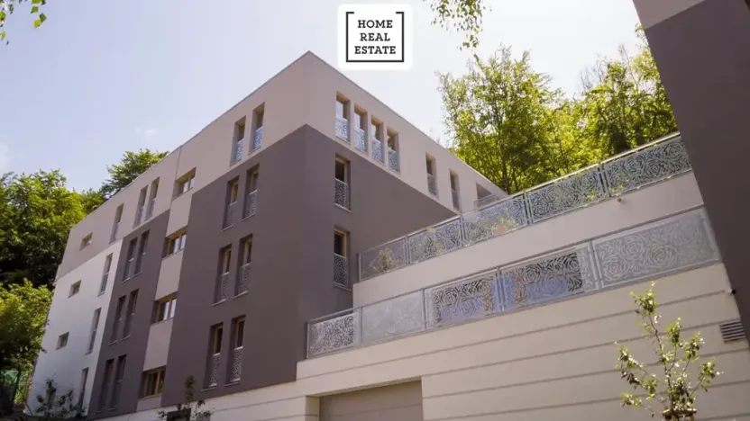 Prodej kanceláře, Karlovy Vary, Šumavská, 150 m2