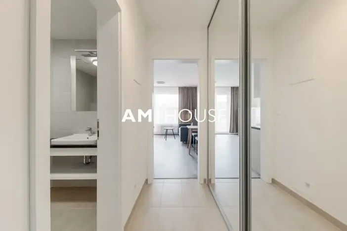 Pronájem bytu 1+kk, Praha - Vysočany, Strnadových, 34 m2