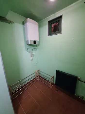 Pronájem obchodního prostoru, Praha - Vysočany, Novovysočanská, 160 m2