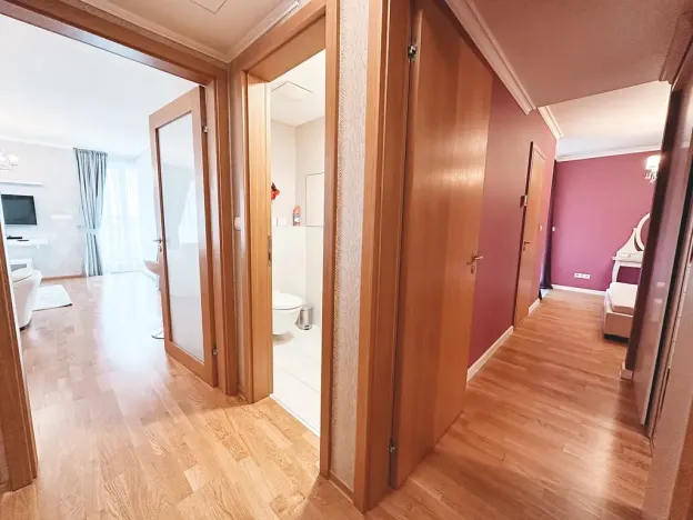 Pronájem bytu 2+kk, Praha - Žižkov, Ke kapslovně, 67 m2
