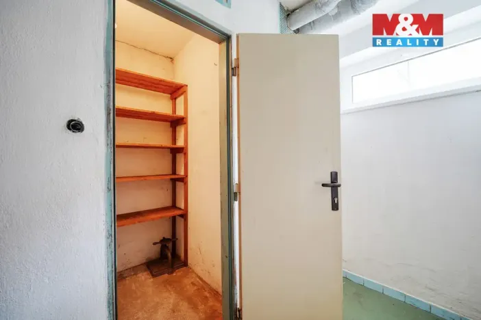 Prodej bytu 1+1, Plzeň - Božkov, Barákova, 38 m2