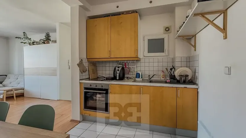Pronájem bytu 2+kk, Praha - Nusle, Marie Cibulkové, 40 m2