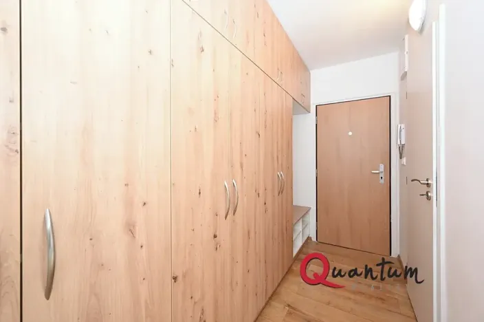 Pronájem bytu 2+kk, Praha - Řepy, Španielova, 37 m2