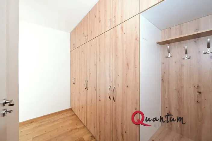 Pronájem bytu 2+kk, Praha - Řepy, Španielova, 37 m2