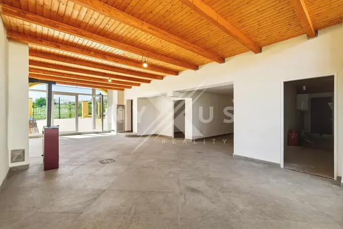 Prodej rodinného domu, Černolice, Ke dvoru, 375 m2