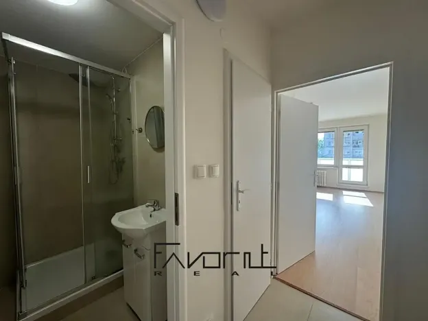 Prodej bytu 1+kk, Ostrava, Výškovická, 28 m2