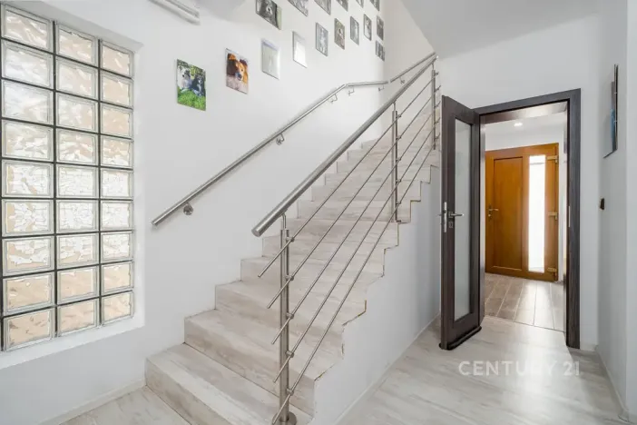 Prodej rodinného domu, Velké Žernoseky, 177 m2