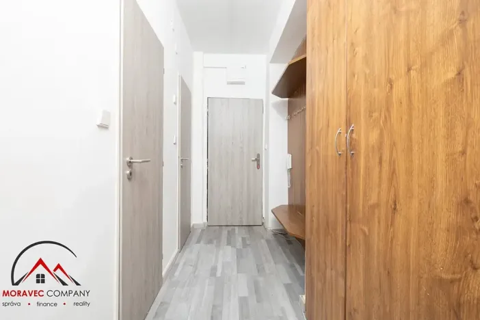 Pronájem bytu 2+1, Krnov, SPC S, 58 m2