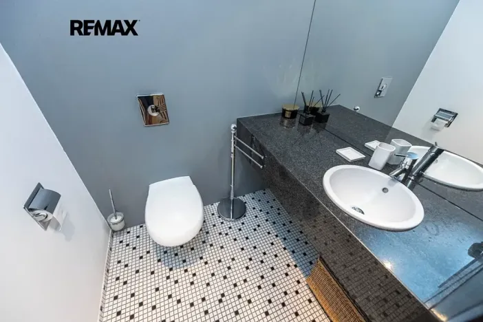 Pronájem bytu 2+kk, Praha - Smíchov, Na Hřebenkách, 106 m2