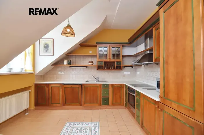 Pronájem bytu 4+kk, Praha - Krč, Na Dvorcích, 100 m2