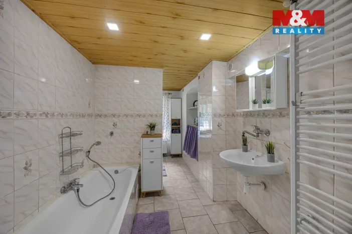 Prodej chalupy, Litoboř, 160 m2