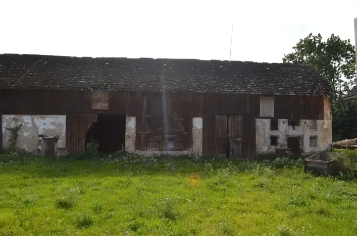 Prodej zemědělské usedlosti, Sezemice, 200 m2
