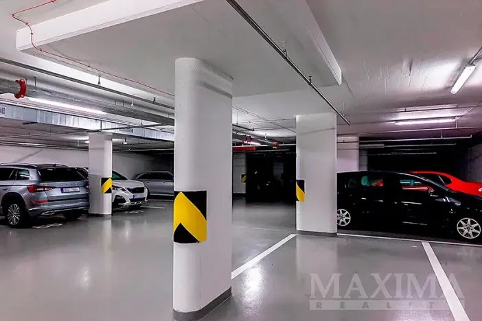 Prodej bytu 1+kk, Praha - Holešovice, Argentinská, 53 m2
