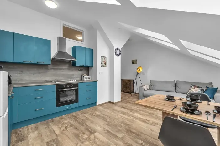 Pronájem bytu 1+kk, Pardubice, Železničního pluku, 37 m2