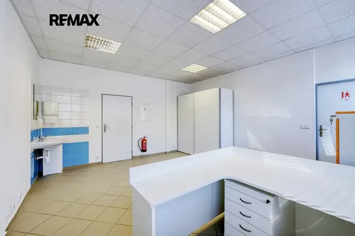 Pronájem kanceláře, Domažlice, Rohova, 70 m2