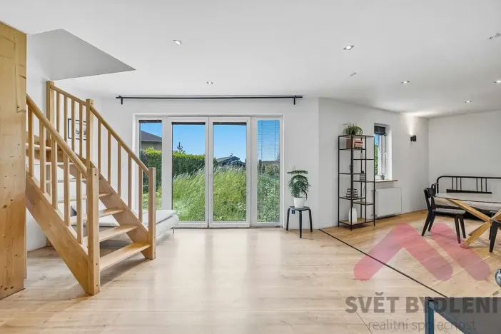Prodej rodinného domu, Tehov, Všestarská, 300 m2