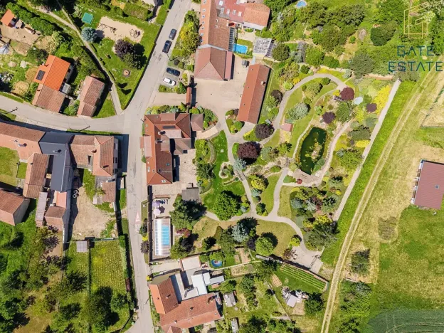 Prodej rodinného domu, Vážany, 367 m2