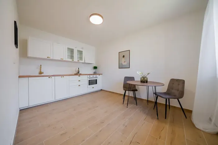Prodej bytu 3+1, Valtice, Sobotní, 75 m2
