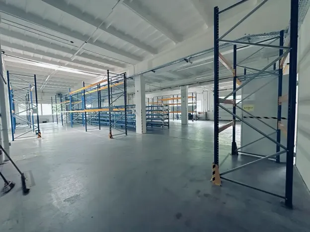 Pronájem výrobních prostor, Chodová Planá, Kyjovská, 2497 m2