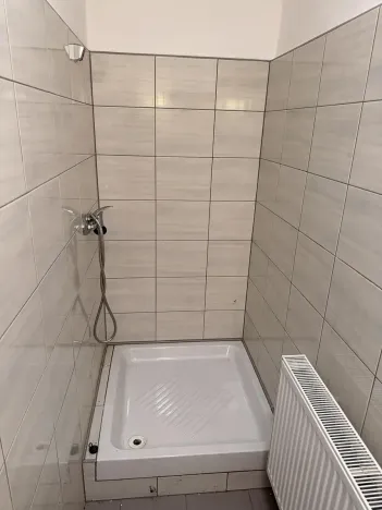 Prodej obchodního prostoru, Děčín, Krásnostudenecká, 420 m2