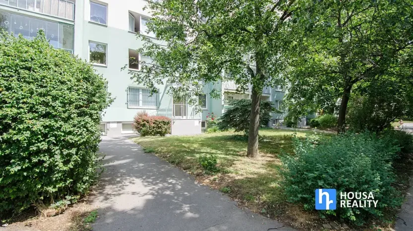 Prodej bytu 3+1, Praha - Chodov, Bachova, 66 m2