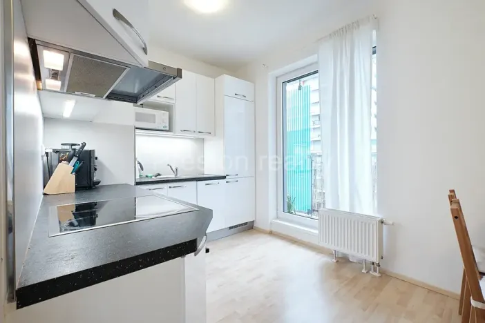 Prodej bytu 2+kk, Praha - Malešice, Nad úžlabinou, 48 m2