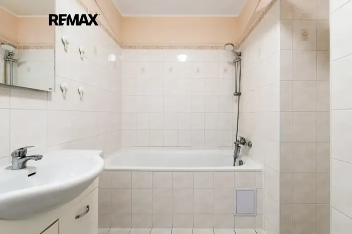 Prodej bytu 2+kk, Praha - Letňany, Bechlínská, 59 m2