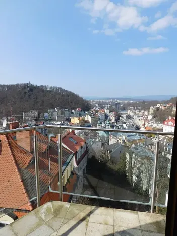 Pronájem bytu 3+kk, Karlovy Vary, Libušina, 113 m2