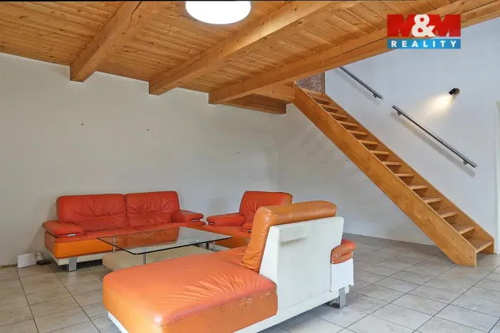 Prodej rodinného domu, Krupá, 186 m2