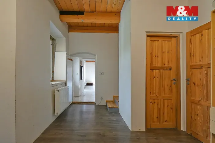 Prodej rodinného domu, Krupá, 186 m2