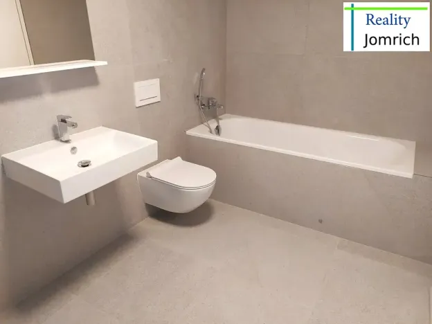 Pronájem bytu 1+kk, Jablonec nad Nisou, Jungmannova, 61 m2