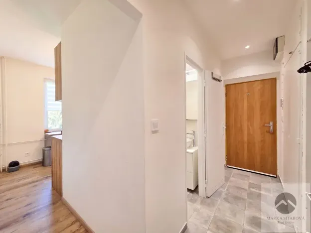 Prodej bytu 3+1, Kuřim, Na Královkách, 66 m2