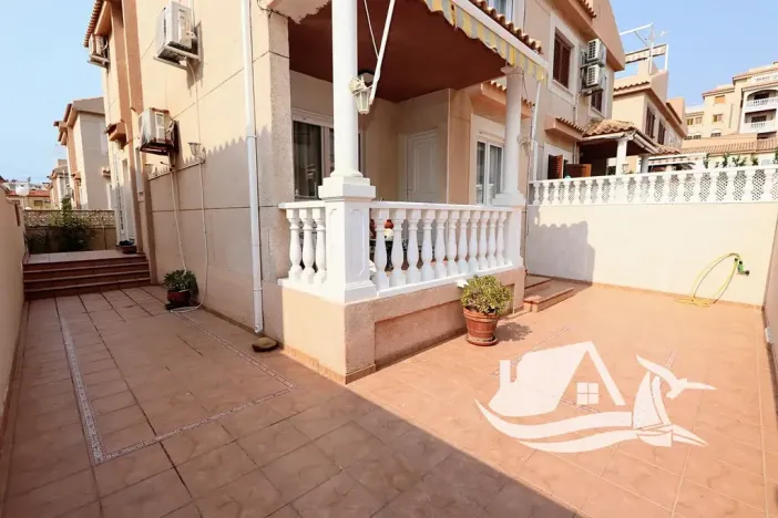 Prodej rodinného domu, Torrevieja, Španělsko, 130 m2