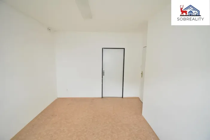 Prodej bytu 3+1, Osek, Hrdlovská, 55 m2